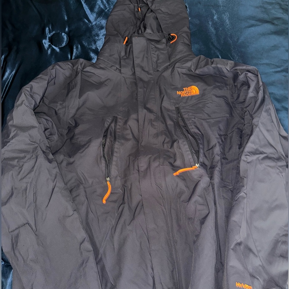 2-in-1 Men’s The North Face snow jacket